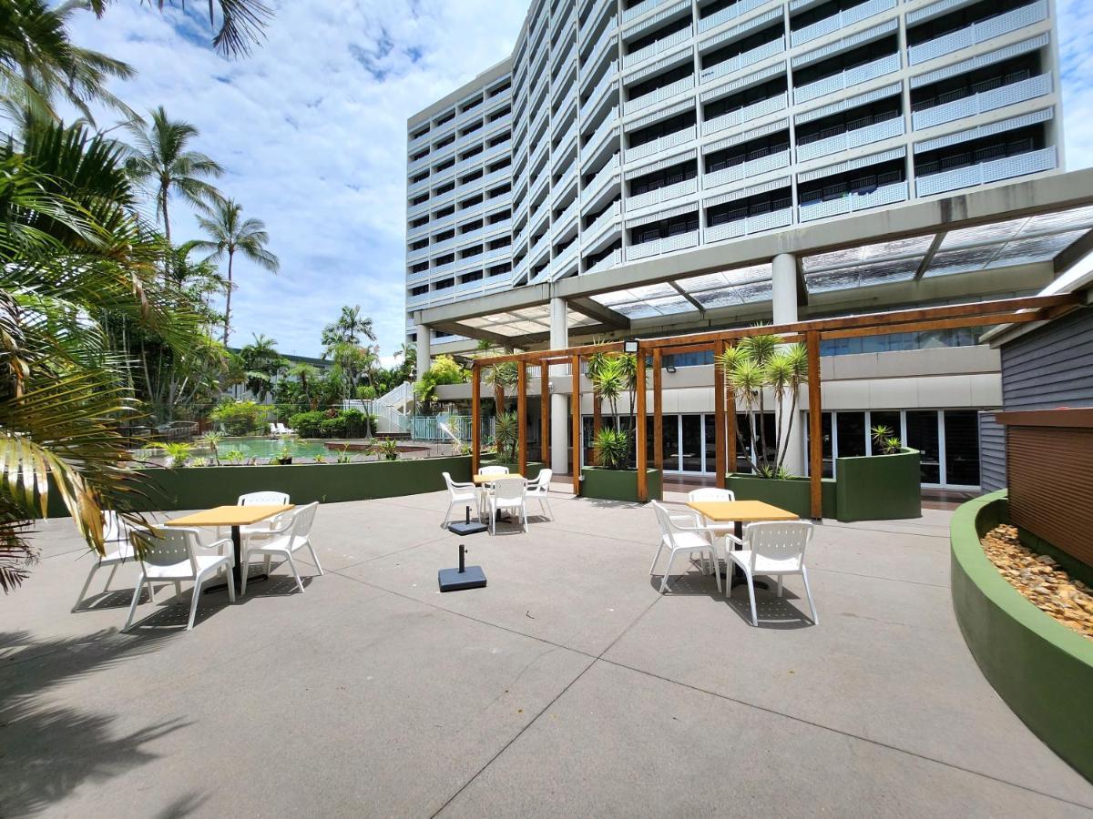Cairns Luxury Seafront Apartment Exterior photo