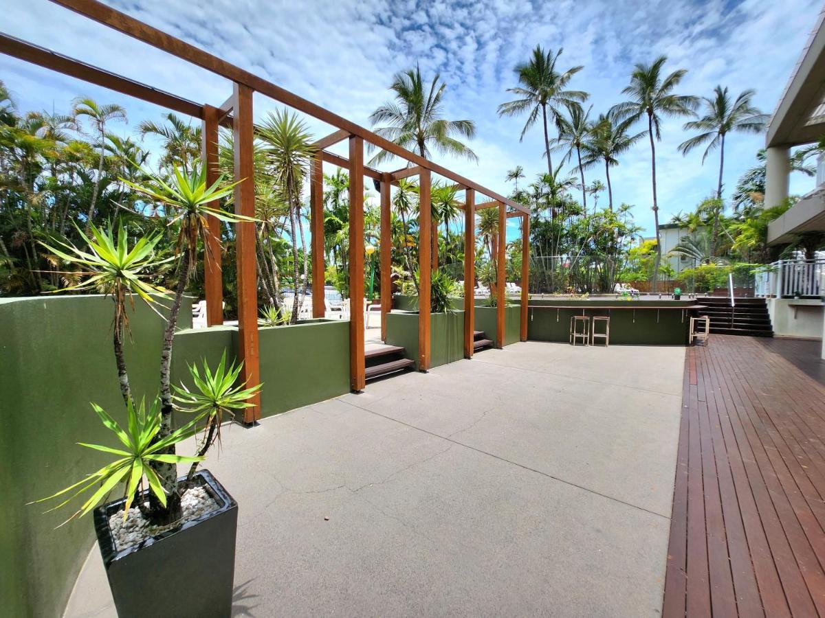 Cairns Luxury Seafront Apartment Exterior photo